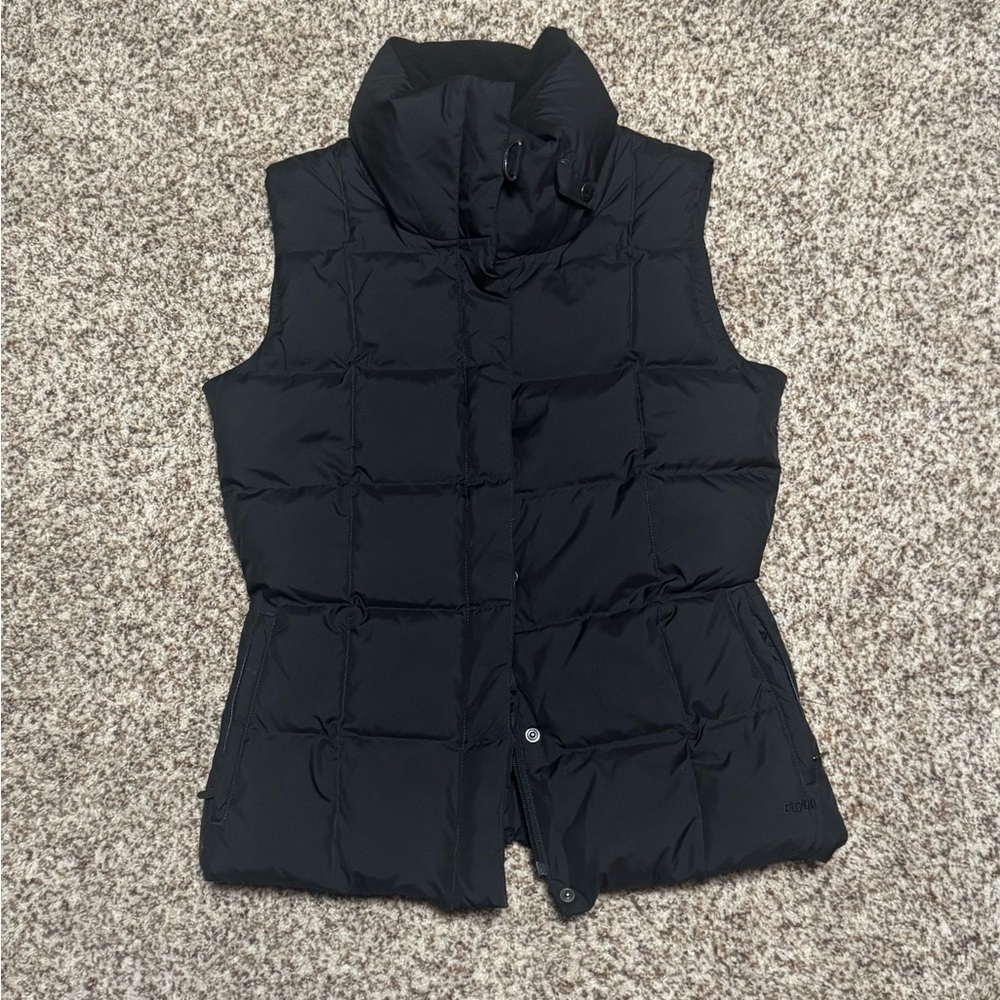 Eddie Bauer Women’s Down Vest 700-Fill Goose Down